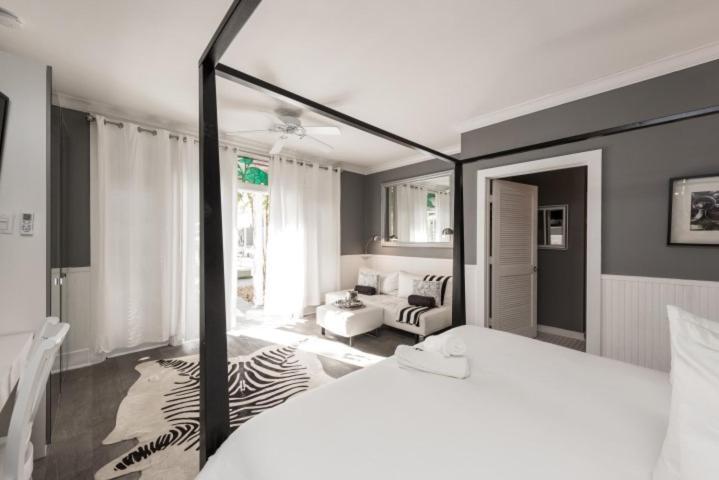 Alexander'S Guesthouse-Adult Exclusive, Lgbtq Friendly Key West Szoba fotó